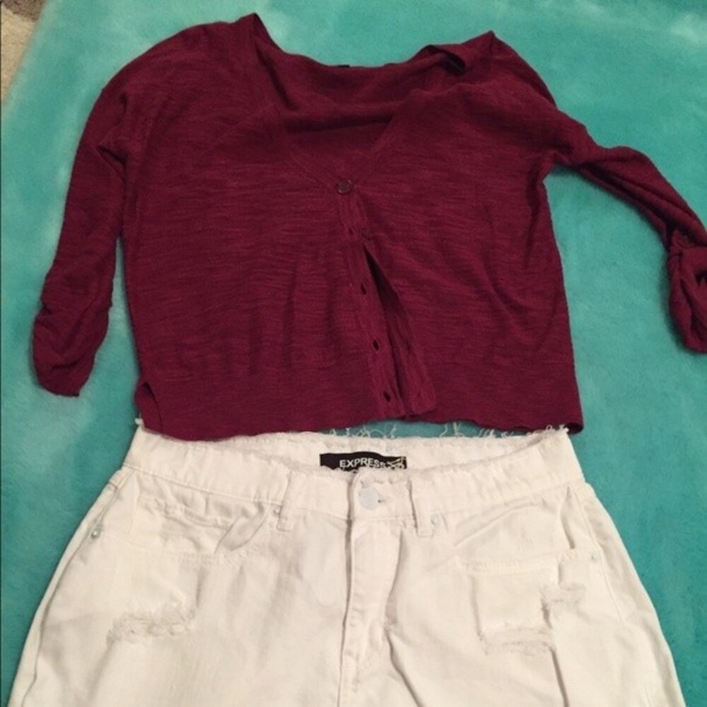 Express size medium low cut cardigan button sleeve - Picture 6 of 6